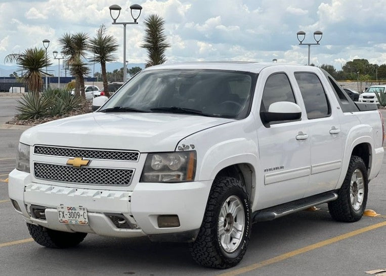 AUTOSTORE, Chevrolet, Avalanche Z71 2010
