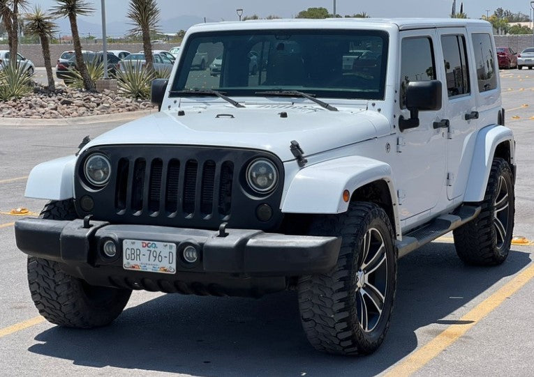 AUTOSTORE, Jeep, Sahara limited 4x4 2015