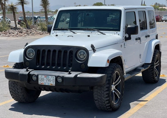 AUTOSTORE, Jeep, Sahara limited 4x4 2015